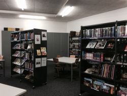 Bibliothek.jpg
